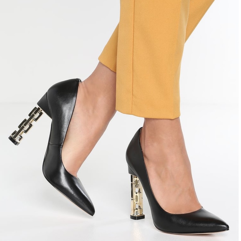 NEW Katy Perry The Suzanne Heels, Black